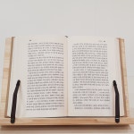 훈민정음 나랏말 중 1단 위즈 독서대 책받침대 각도조절 휴대용 거치대 : 리빙랜드마크