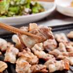 소소한 한돈 1등급 특허받은 소백산 쑥돈 삼겹살 목살 400g 4구 선물세트 1.6kg : WIHT-BOM