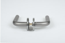 도무스(DOMUS) 모티스 손잡이 도어핸들 M2950MG 방문 중문 욕실 화장실 사무실 문고리 : 철물 스토어