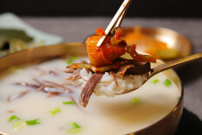 고령군 최초 백년가게 고령금산한우 곰탕 4인분 500g x 4팩 : 고령금산한우