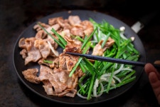한우 1등급 차돌박이 300g : 집밥소우람
