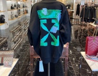 [OFFWHITE] [BOTTO] 오프화이트 토네이도 애로우 맨투맨 OMBA054F21FLE0081084 : 여주375아울렛 BOTTO