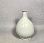 차꽃 화병.차나무꽃 화병. 백자화병 : 청산도예