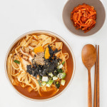 강릉 장칼국수 2인분 밀키트 40년전통 강릉맛집/감자 옹심이/캠핑/가족모임/부모님선물/특별한선물 : 강릉 감자바우