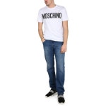 [갤러리아] [Moschino]MOSCHINO SS23 CREWNECK T SHIRT Short Sleeve T Shirt 070120411001 070120411001 : 갤러리아백화점