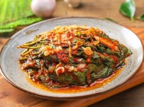 김춘자명인 당일제조 국내산100% 깻잎김치 1kg 양념 깻잎무침 장아찌 : 강원도할매 김춘자명인김치