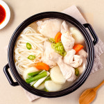 [바른식] 동대문 닭한마리 칼국수 (2인분) : 팜앤들