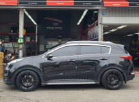 스포티지R 대만산 컨케이브컨셉2 CC02 18인치 휠 글로스블랙 : 휠타이어8949