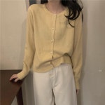 2023 봄 새로운 게으른 바람 라운드 넥 진주 단추 긴팔 니트 카디건 여성 탑 부드러운 기질 스웨터 : 수수SUSU
