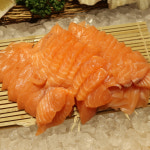 프리미엄 훈제연어 슬라이스 300g 국내산 참나무칩 훈연 샐러드 회 초밥 샌드위치 연어롤 : 건어물 천국