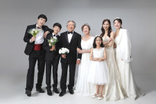 천안 리마인드웨딩 불당동 쌍용동 가족사진 스튜디오 촬영 : 천안가족사진 오즈스튜디오