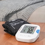 혈압측정기 가정용 혈압계 혈압기 자동전자혈압계 : 골든라이언