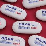 밀란 오발 1012 고무 지우개 MILAN Oval 1012 eraser : 작은연필가게 흑심
