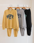 [무배] 호플리 레터링 맨투맨 + 밴딩 조거팬츠 트레이닝 세트 : 잇수다