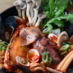 지브로와 해물탕 밀키트 바다그맛 싱싱한 해물 얼큰 홈쿡 캠핑 2인분 (1kg) X 4팩 세트 : 와이사니