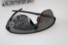 오클리 코리도어 9248-01 선글라스 러닝 골프 등산등 아시안핏 룩소티카 수입 : 아띠안경원