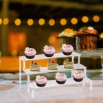 슬림 미니호환 폭좁은 수납장우드 다용도 인테리어 수납장 침대 lp 가방 좁은 향수진열대 3 층 라이저 아크릴 디스플레이 스탠드 액션 피규어... 