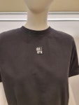 오즈세컨 자수패치티셔츠 O22B3TTOM18W : 현대가산 오즈세컨