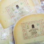 [효덕목장]목초 먹고 자란 고다형 자연숙성 경성치즈 원유99% 100g : 팜앤라이프