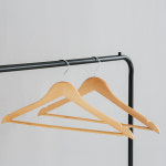 RODNEY 원목 나무 우드 옷걸이 10P 논슬립 치마 바지 집게 니트 정장 코트 걸이 : 행쏘마켓