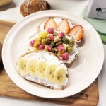 씨튼베이커리 유기농 7가지 곡물로 구워만든 후레이크 시리얼 해와달과별 240g : 씨튼베이커리