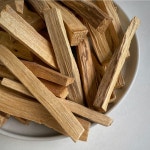 천연 인센스 페루 팔로산토 스머지 스틱 100g 차량용 실내 방향제 : 웨트스튜디오