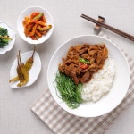 모들식탁 수제 제육 볶음 1KG (500G x 2팩) 매콤한 돼지 고기 두루치기 : 모들식탁