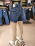 리바이스 여성 80s 맘 쇼츠 데님 반바지 블루워싱 A4695-0003 : NC불광점 리바이스