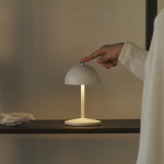 루미르R 포터블 램프 (2 Options) 화이트 : 루미르 스토어