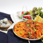 캠핑밥상 납작만두 쭈꾸미 떡볶이(770g) - 3팩부터 추가10% : 밤탱이네