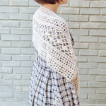 돋보임 손뜨개 바닐라 아이스크림 숄 : DOTBOIM
