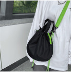 [왔다 4차입고]남녀공용 프라다원단 3TYPE 반달 만두 미니크로스백 남자 핸드폰가방 : 사랑한다면