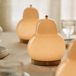 열매 포터블 램프 오트베이지 (2 Options) 무선 조명 단스탠드 : 루미르 스토어