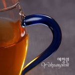 [다도 다기] 예향원 핸드메이드 투명유리 컬러핸들 숙우 공도배 P-8120 : 예향원