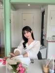 [당일] Ribbon blouse : 디어선샤인
