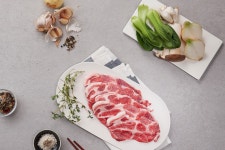 보성녹돈 녹차먹인 프리미엄 돼지고기 목살 400g : 솔직한농부