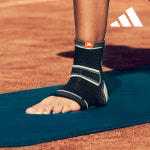 1+1 아디다스 에센셜 발목보호대 축구 농구 러닝 등산 헬스 스쿼트 배구 아대 밴드 발등 : 아디다스피트니스