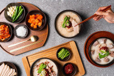 조선 돼지국밥 3팩 고기만 110g 국내산 밀키트 부산 얼큰 순댓국 해장국 순대국 캠핑 : 원푸드마켓스토어