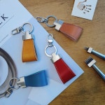 [DIY KIT] 가죽키링 만들기 온라인클래스 / 이태리 고급 가죽 / 이니셜커플키링 만들기 / 가죽공예키트 / 원데이클래스 : 진 아뜰리에