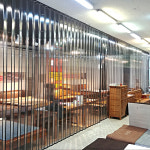 자바라 홀딩도어 투명 칸막이 접이식 문 : 블라인드 예가