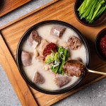 조선 돼지국밥 3팩 고기만 110g 국내산 밀키트 부산 얼큰 순댓국 해장국 순대국 캠핑 : 원푸드마켓스토어
