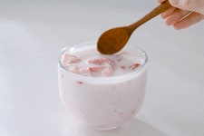 룰루요거트 병끝까지 생딸기가 콸콸콸 농장직송 생딸기콸콸요거트 500ml : 룰루 요거트