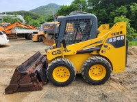 갤 중고 미니 스키로더 GEHL 4240 2012년 1700시간 42마력 매매 : 천하장사 굴삭기