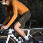 MBO 원더랜드 빕숏 (맨) 다크올리브 : 벨로라운지행주점