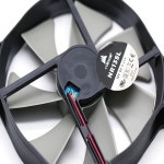 파워 쿨링팬 케이스 섀시 쿨러 NR135L 13.5cm 12V 0.22A HX750 1000 135mm : 날로컴퍼니