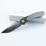 Smke Eutsler DUK 접이식 나이프 M390 새틴 블레이드 TC4 티타늄 핸들 미카르타 상감 전술 생존 포켓 : 에스아이Mall