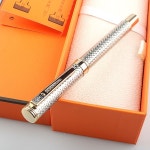 선물용만년필  악어 218 실버 스테인레스 스틸 만년필 표준 0.5MM 펜촉 선물 : 에스제이닷