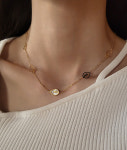 골드 자개 나뭇잎 포인트 여리여리 데일리 목걸이 써지컬스틸 372 : 주하트