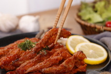 올담 직화구이 불맛 무뼈닭발 닭목살 오돌갈비 : 올담길