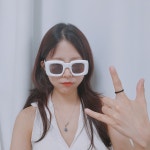 사각볼륨 선글라스 안경 인생네컷 소품 학예회 파티 놀이동산 생일 : 생활일번지